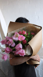 Load image into Gallery viewer, TULIPS EN MASSE