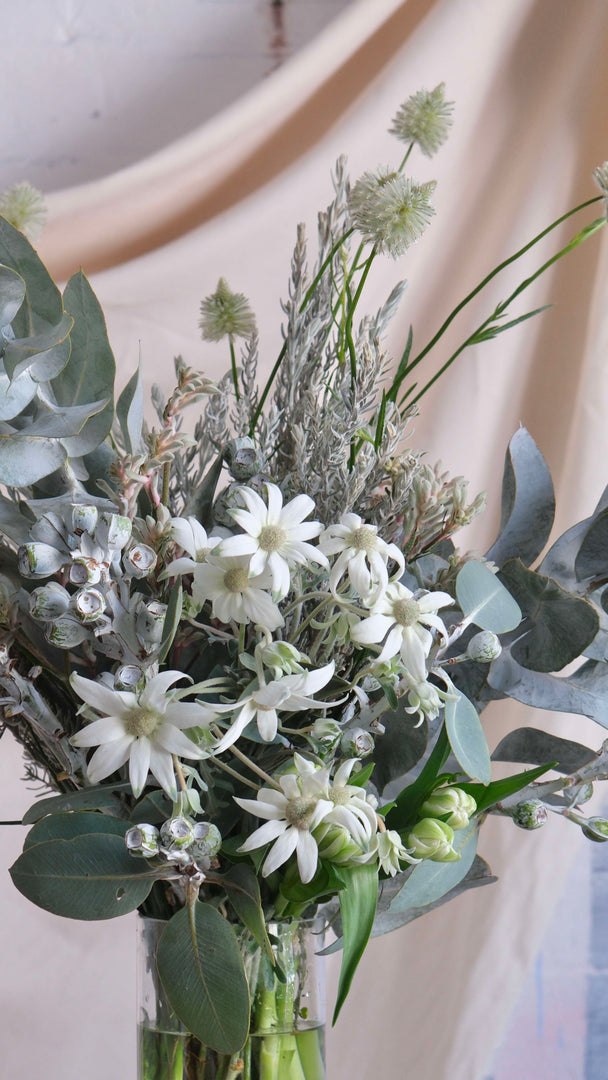 Neutral Bouquet