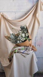 Load image into Gallery viewer, Neutral Bouquet