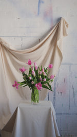 Load and play video in Gallery viewer, en Masse Tulips